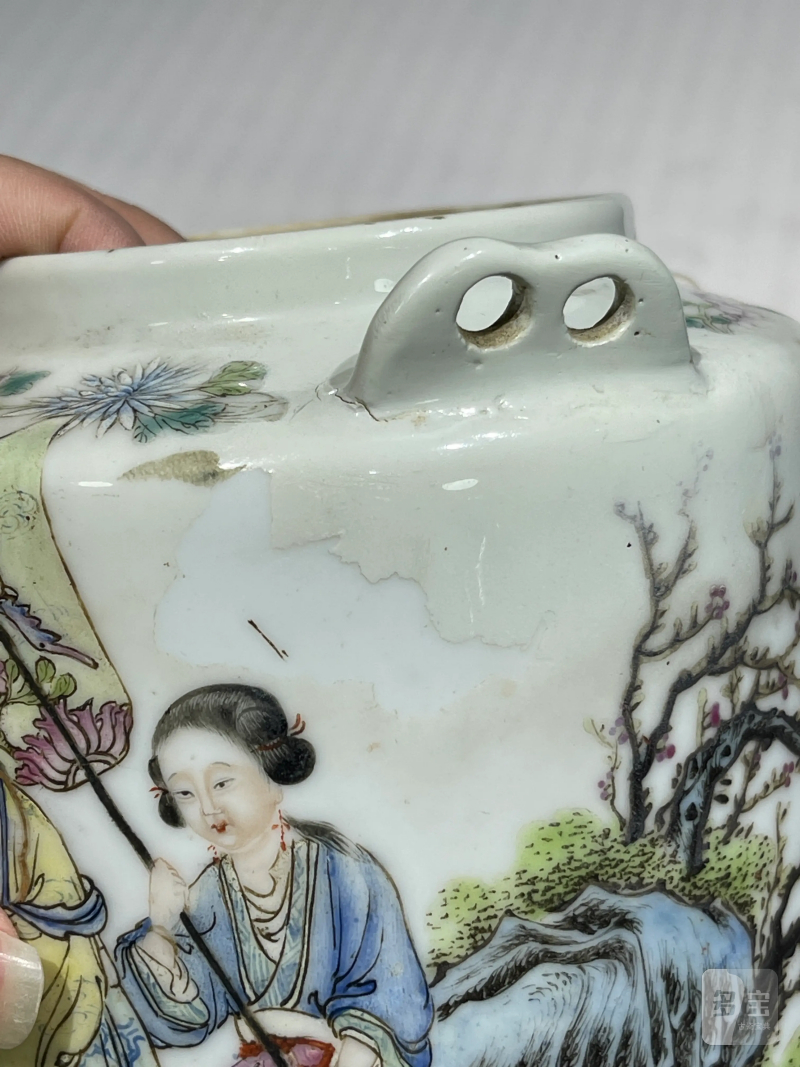 清代 粉彩瓷器一组四件 - 图10